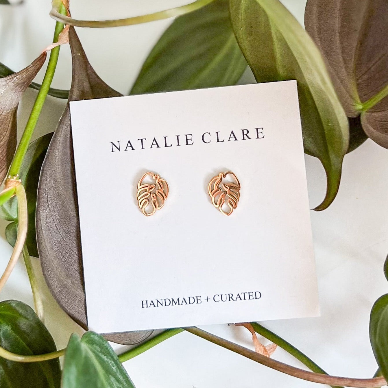 Hollow Leaf Stud