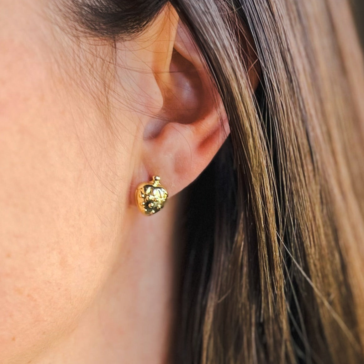 Strawberry Studs