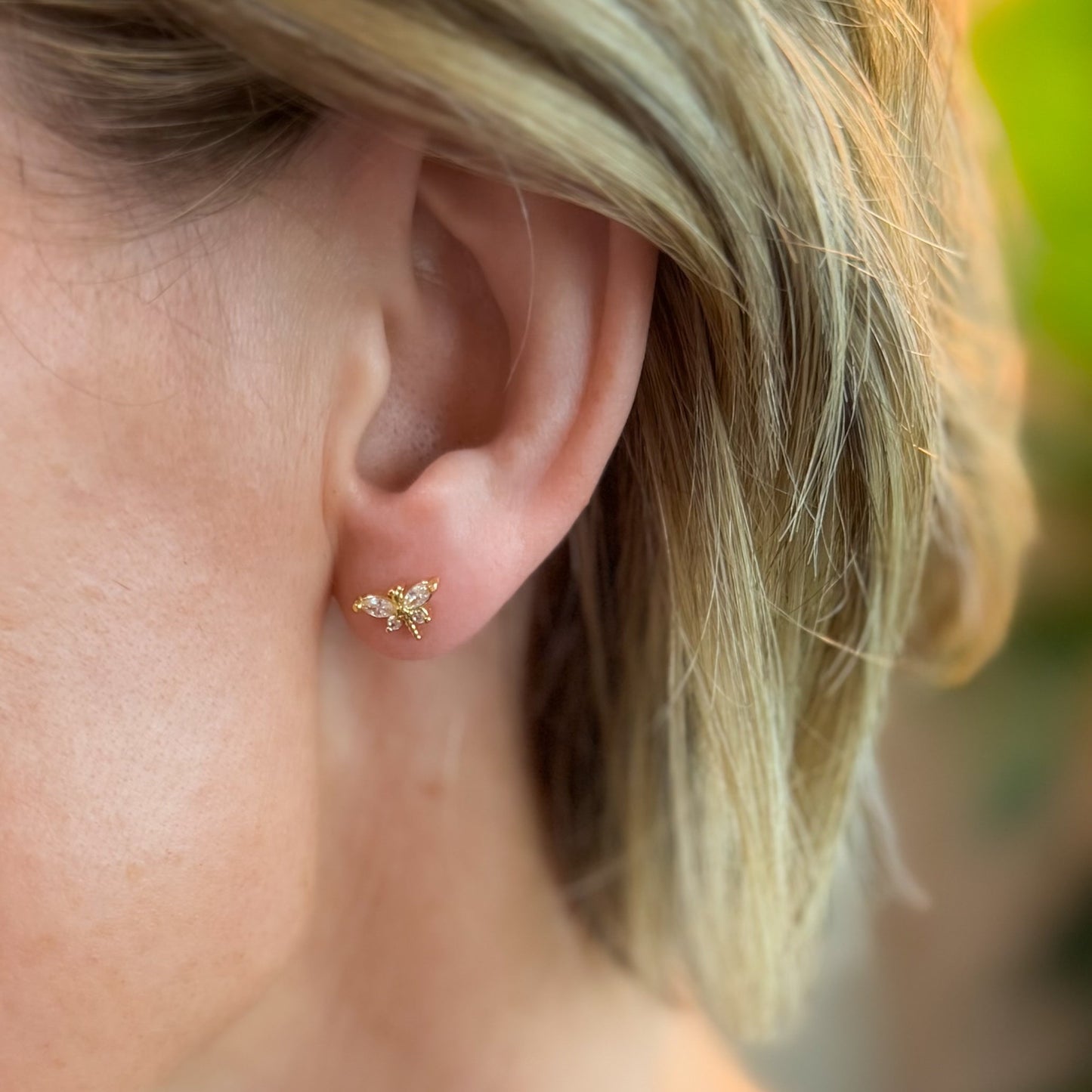 Sparkling Dragonfly Stud