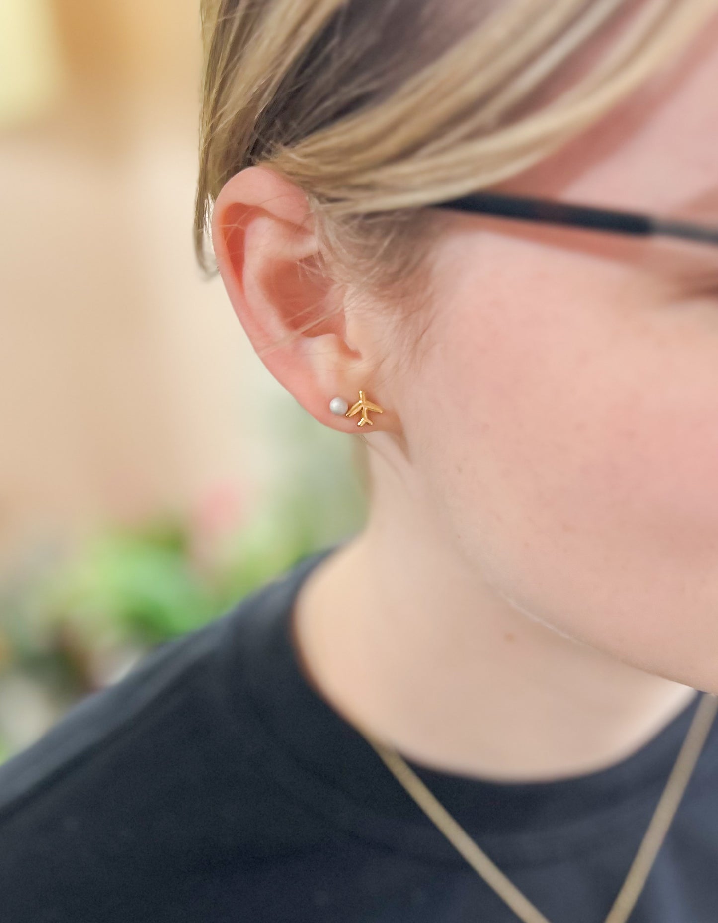 Jet Setter Studs