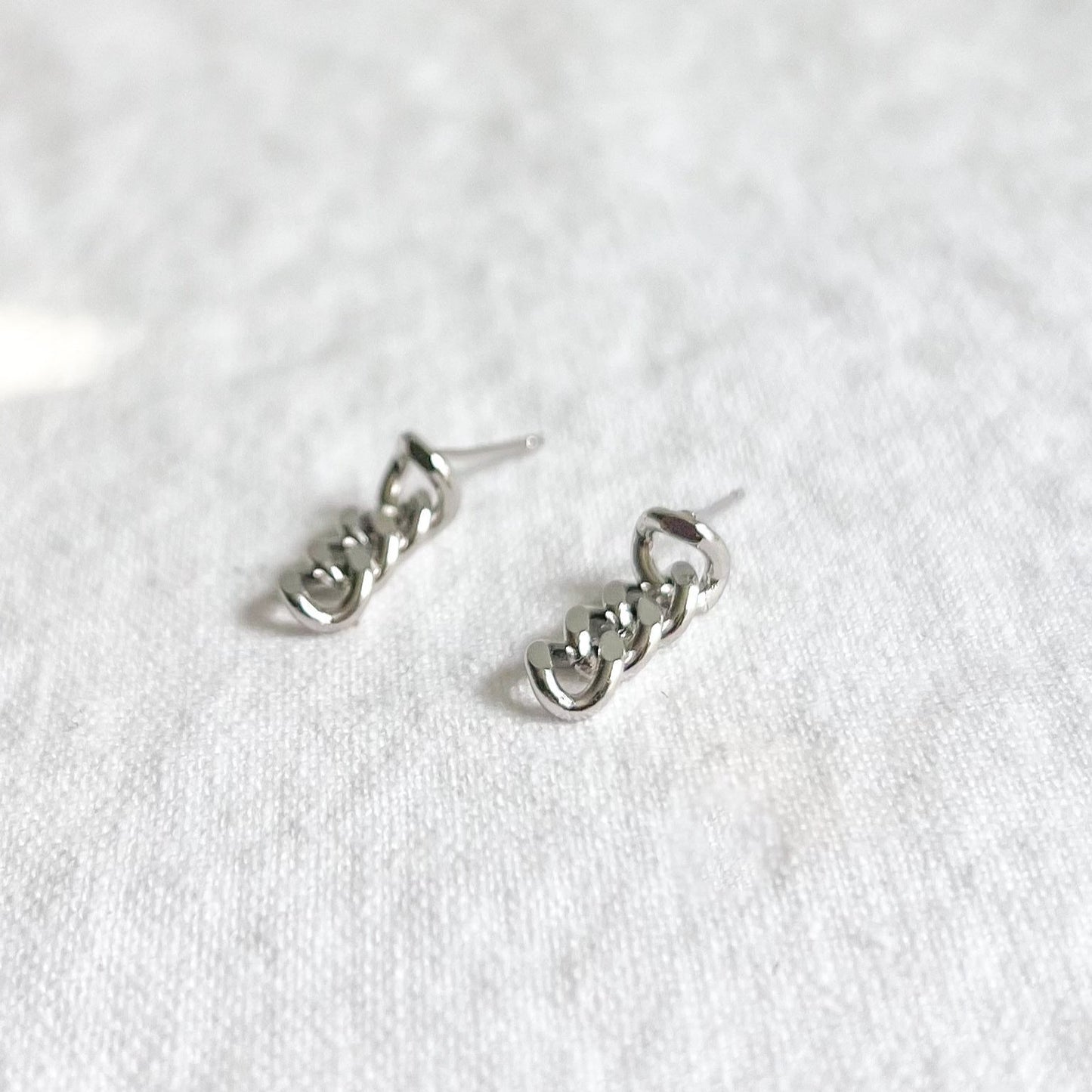 Silver Chain Studs