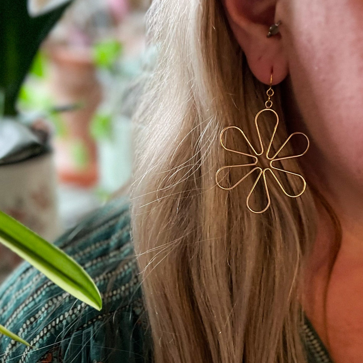 Flower Power Earring