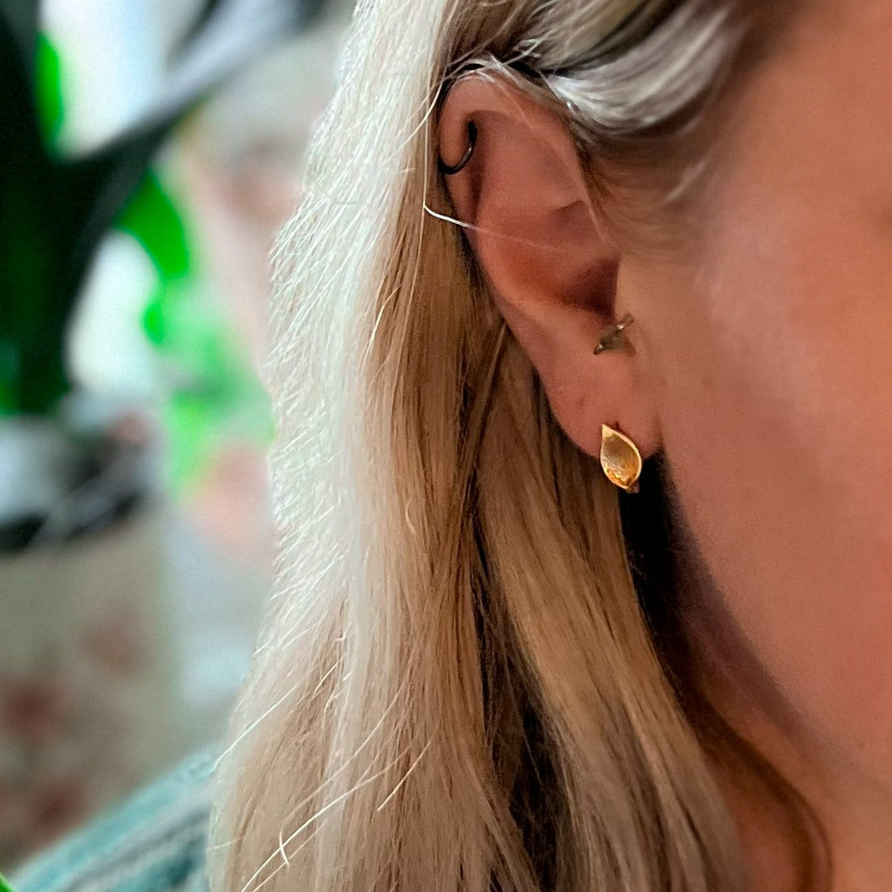 Pothos Stud Earring