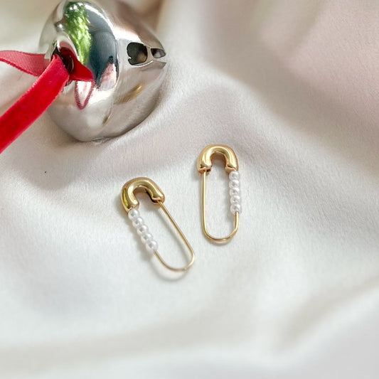 Pearl Safety Pins Earrings