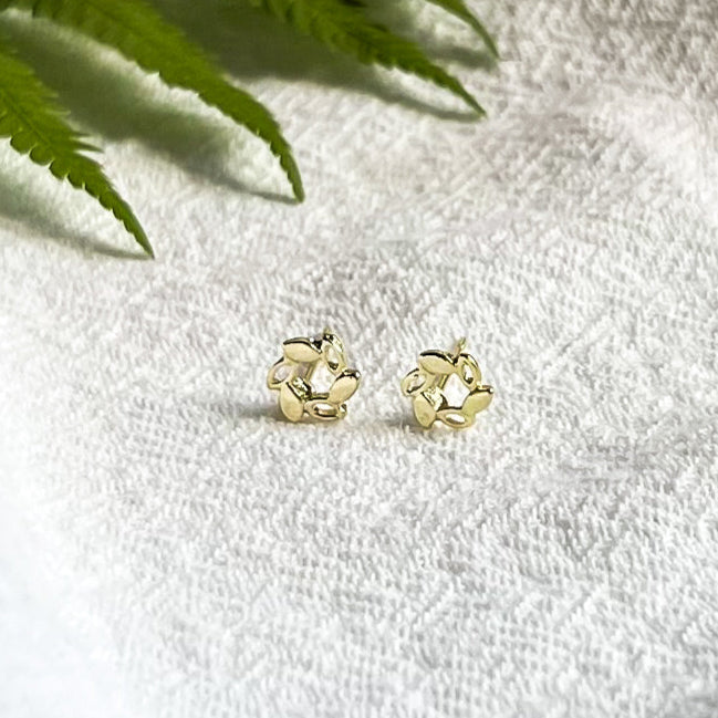 Mini Wreath Studs
