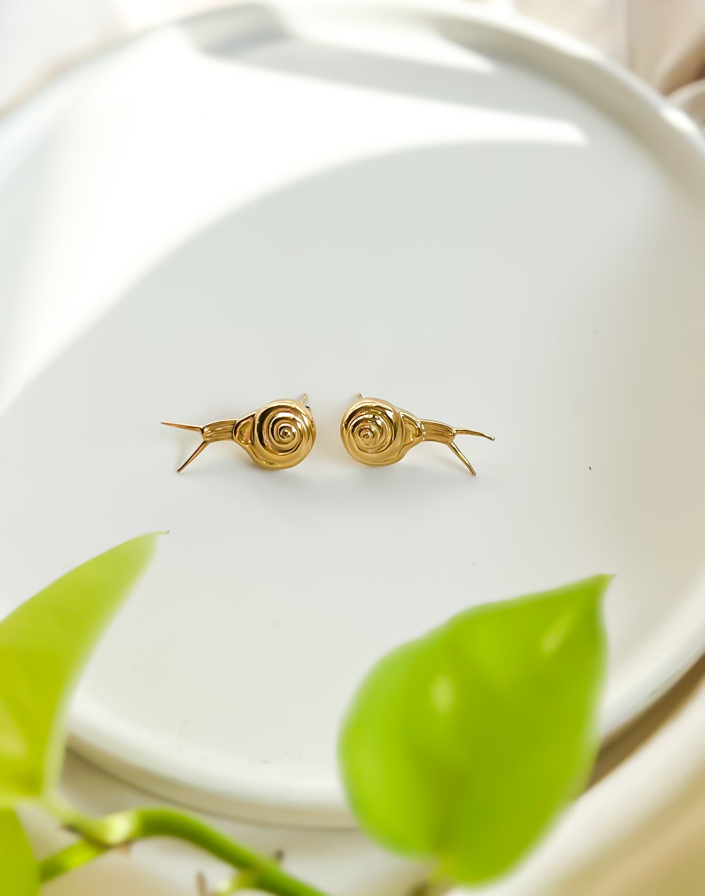 Snail Studs