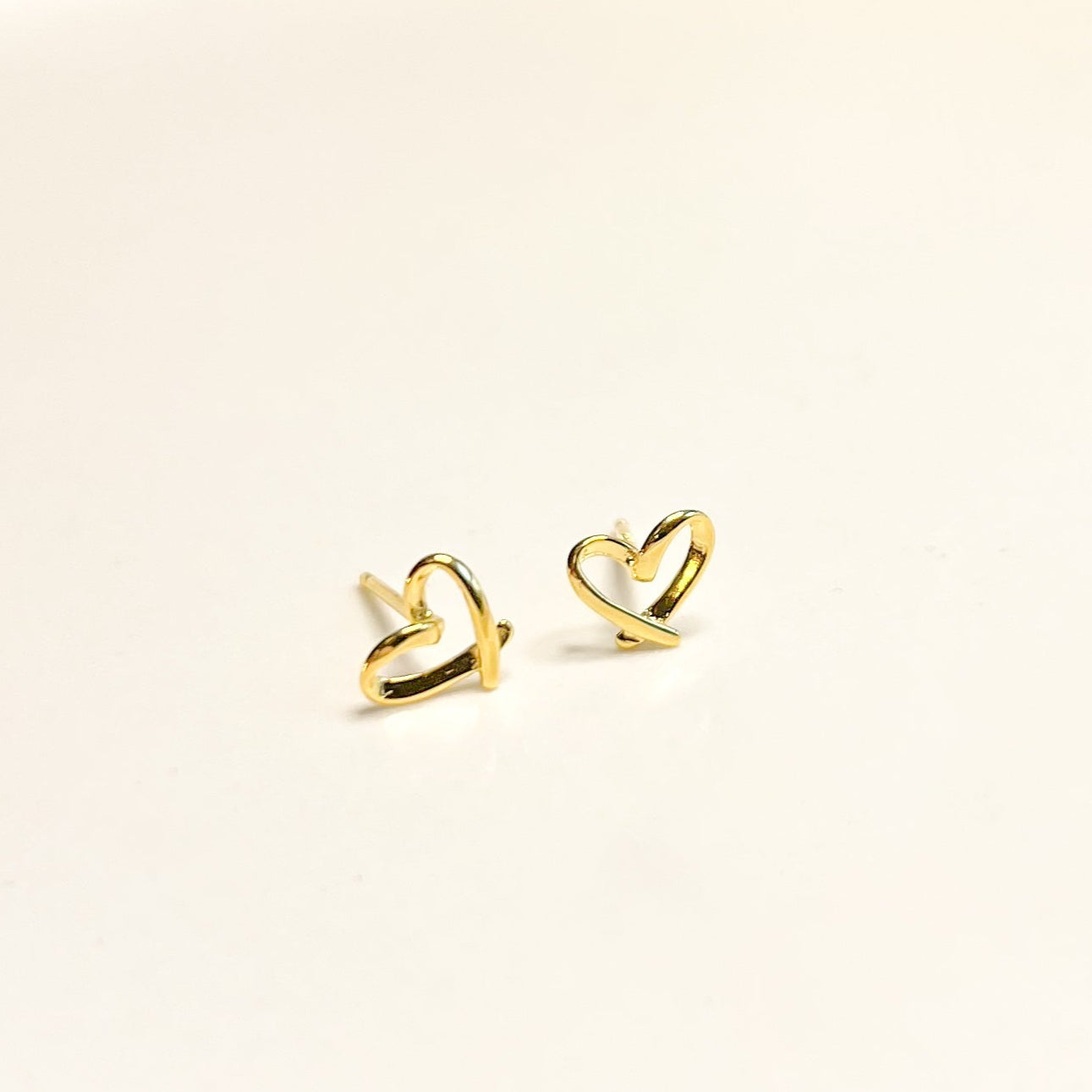 Gold Sterling Open Heart Stud