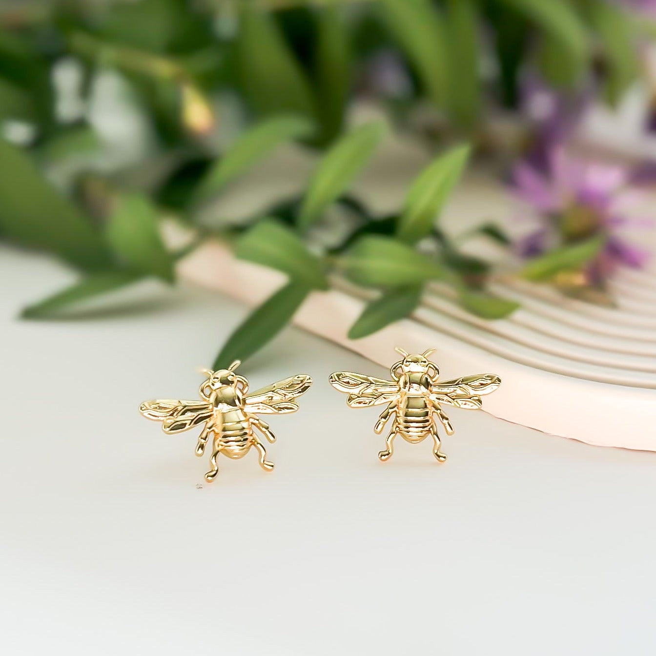 Bumble Bee Studs