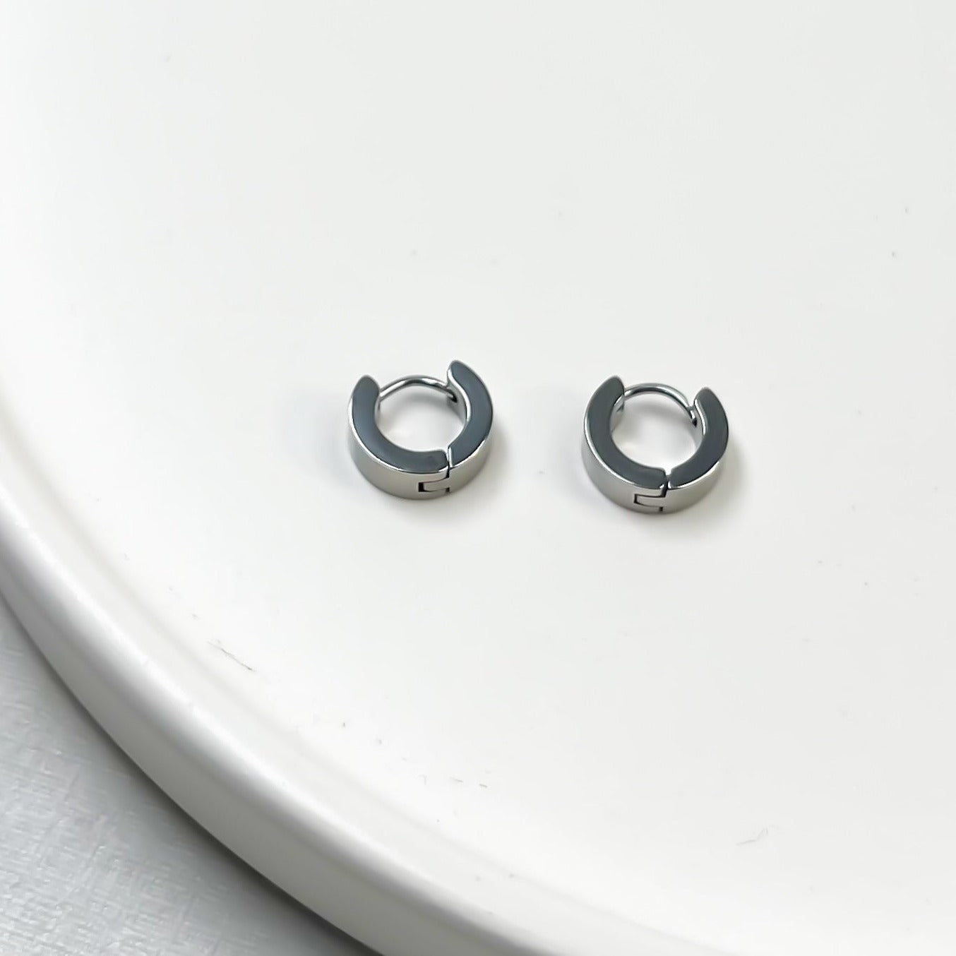 Mini Silver Hoops