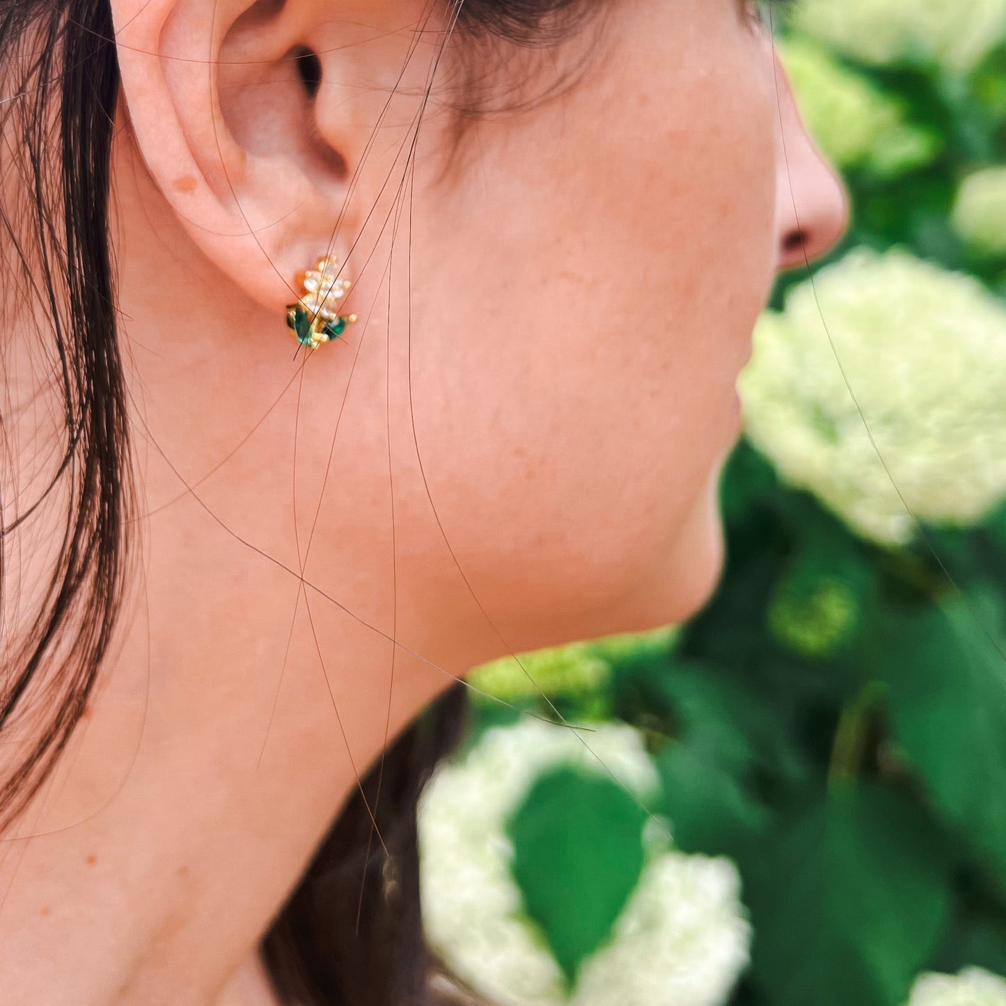 Tiny Flower Stud